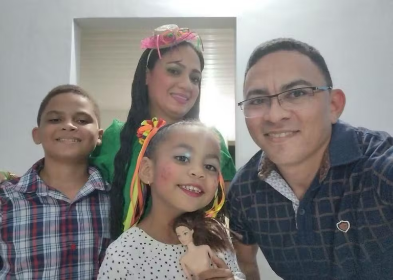 Pai, mãe e filhos morrem em acidente entre carro e caminhão em Angical do Piauí